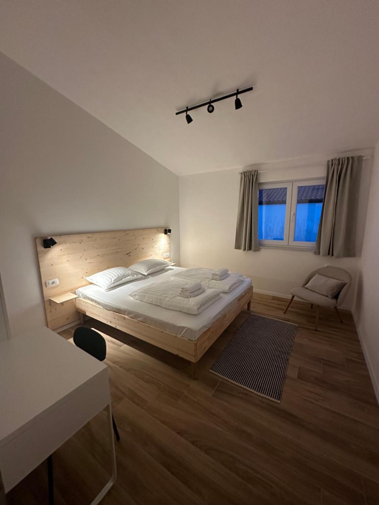 Climber Appartement Starigrad Paklenica Buitenkant foto