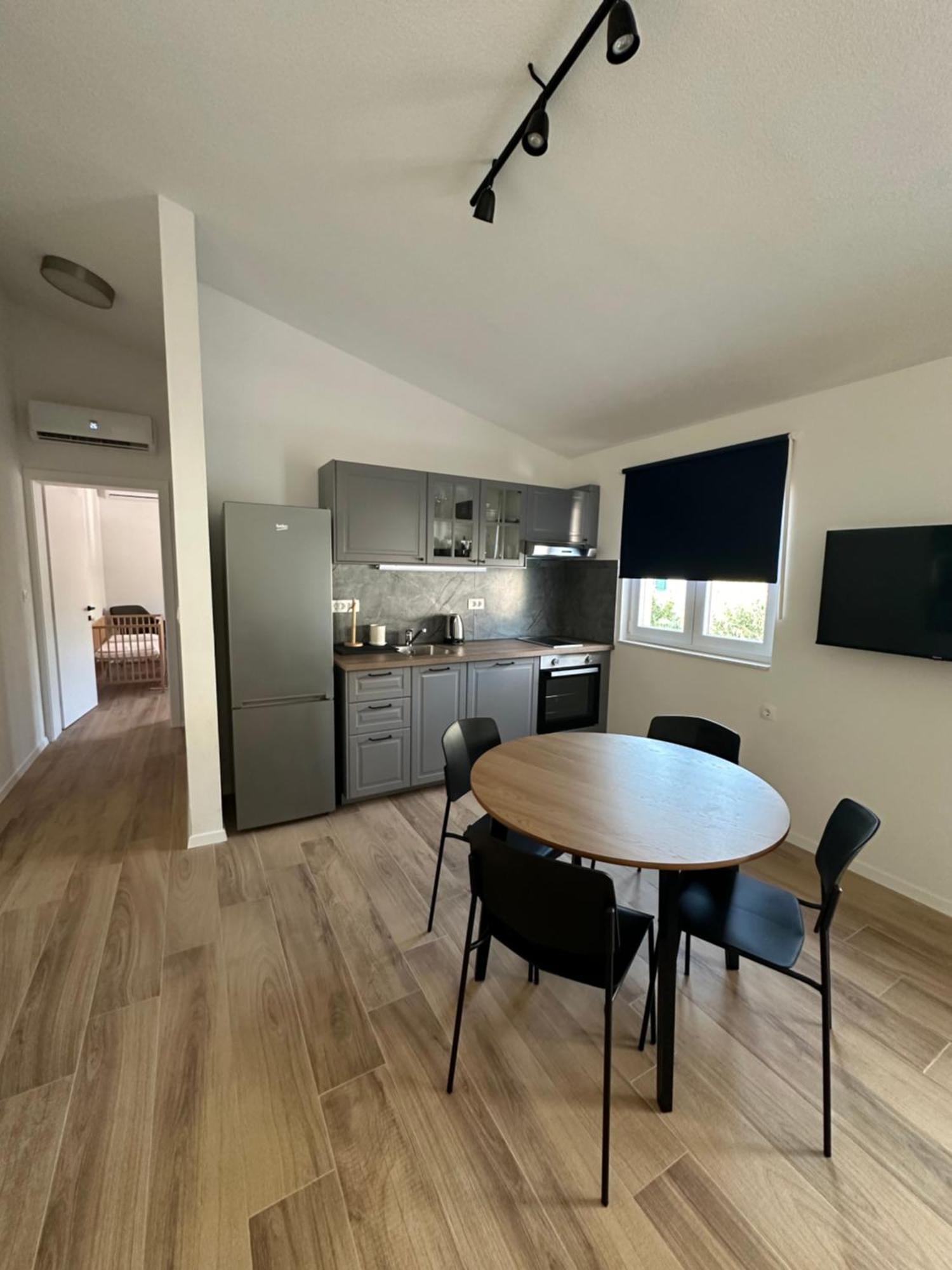 Climber Appartement Starigrad Paklenica Buitenkant foto